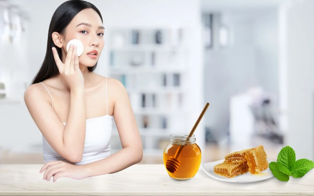 Hình ảnh nước tẩy trang mật ong