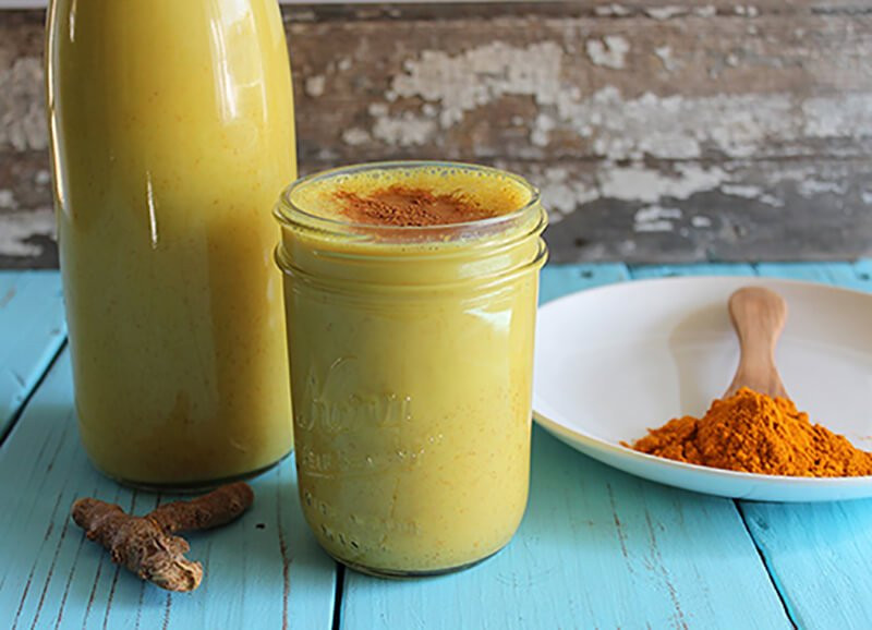 Kinh ngạc với 7 lợi ích sữa nghệ mang lại cho sức khỏe